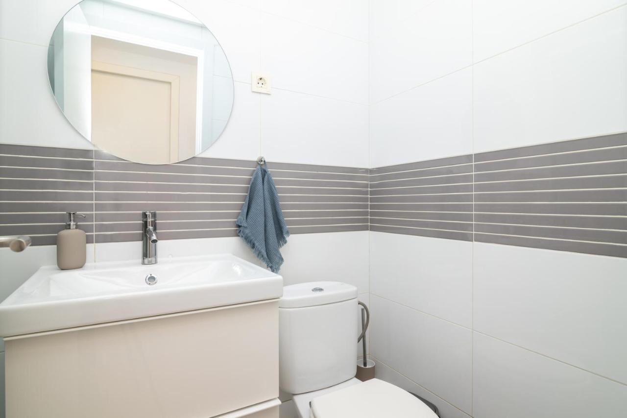 Barcelona Apartments In Born Exterior photo
