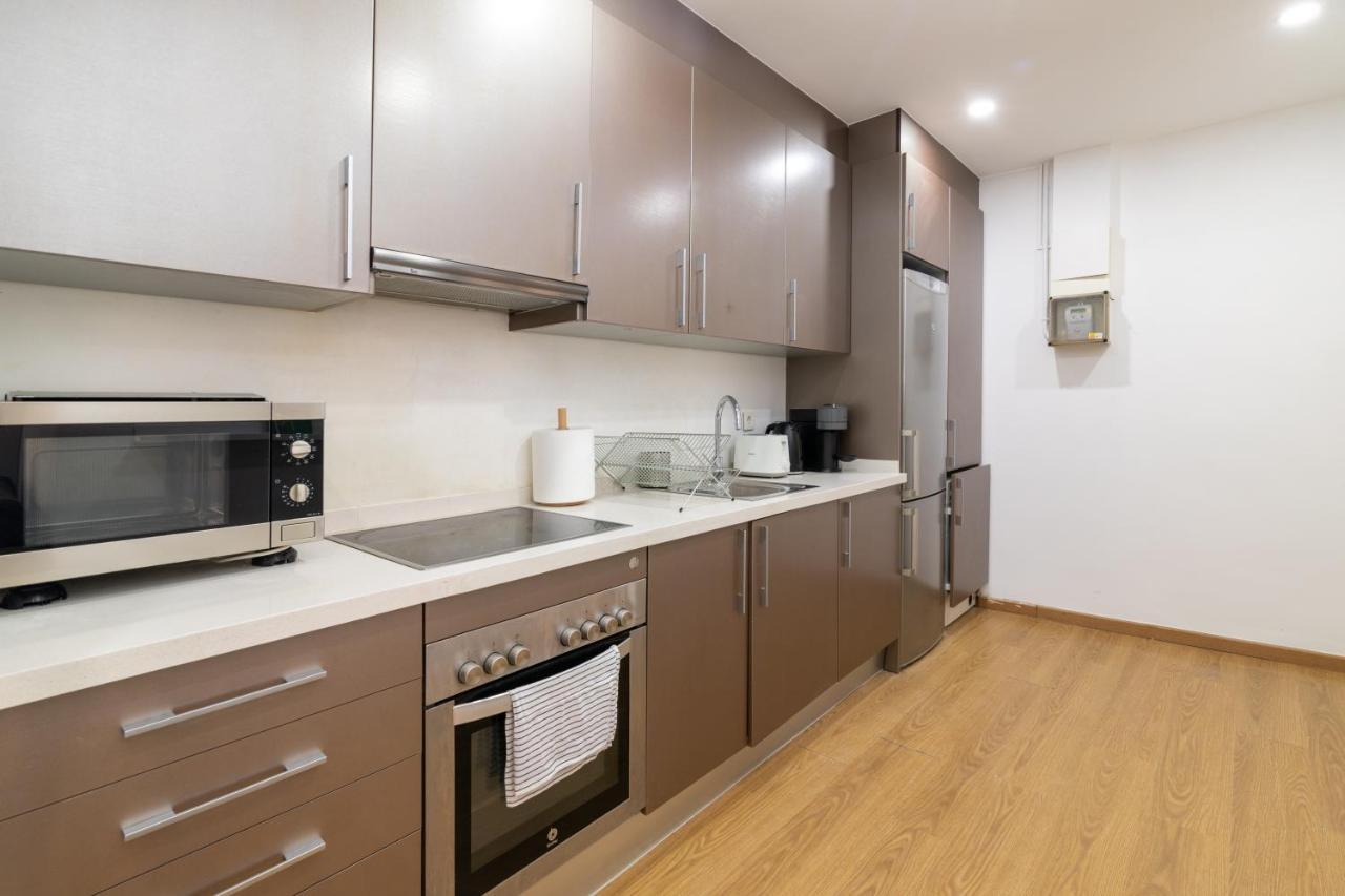 Barcelona Apartments In Born Exterior photo